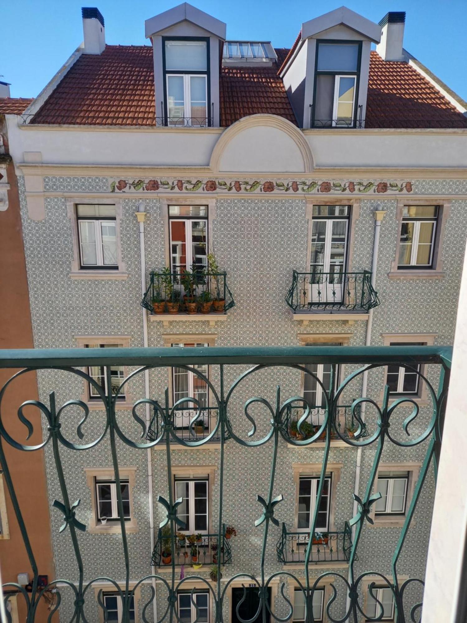 Charme Et Confort Au Coeur De Graca Lisbon Exterior photo